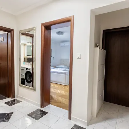 Rafael Appartement *