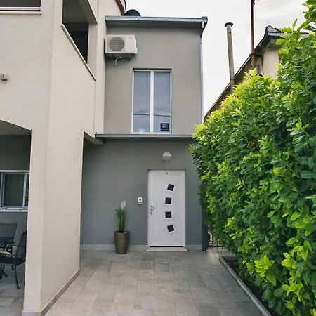 Apartment Rafael Opuzen (Dubrovnik-Neretva)