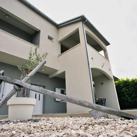 Apartment Rafael Opuzen (Dubrovnik-Neretva)